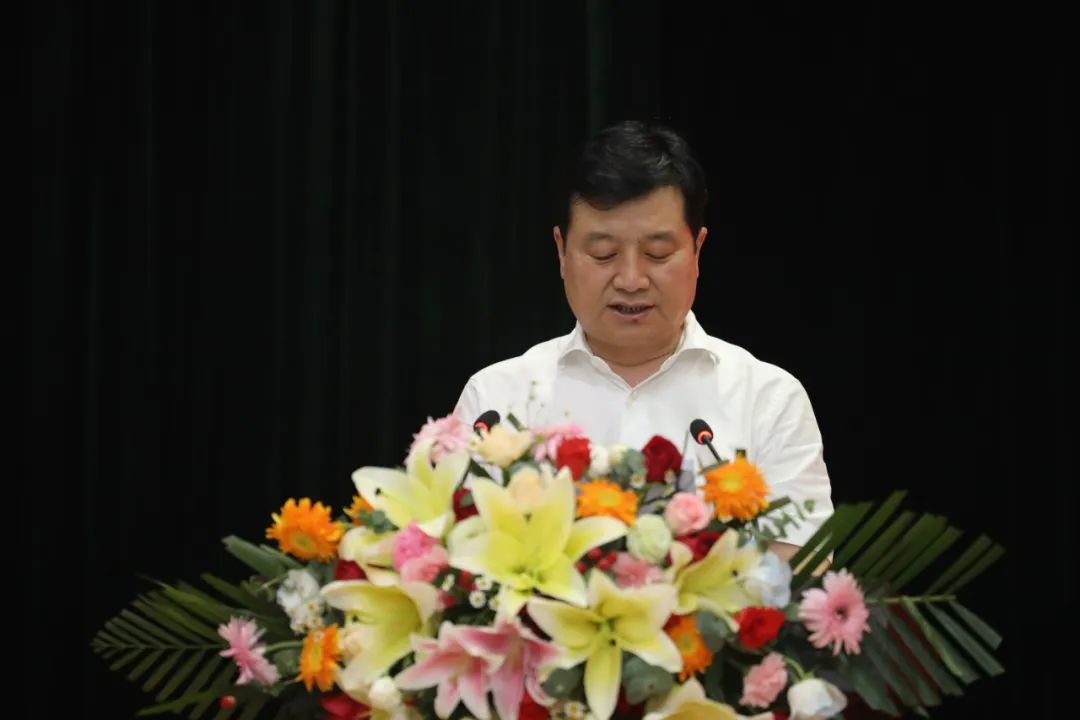 热烈祝贺 | 陕西省修建装饰协会第四次会员代表大会顺遂召开 集团荣获第三届理事会优异会员单位、第四届理事会副会长单位、2021年度陕西省修建装饰优质工程奖-天游ty8