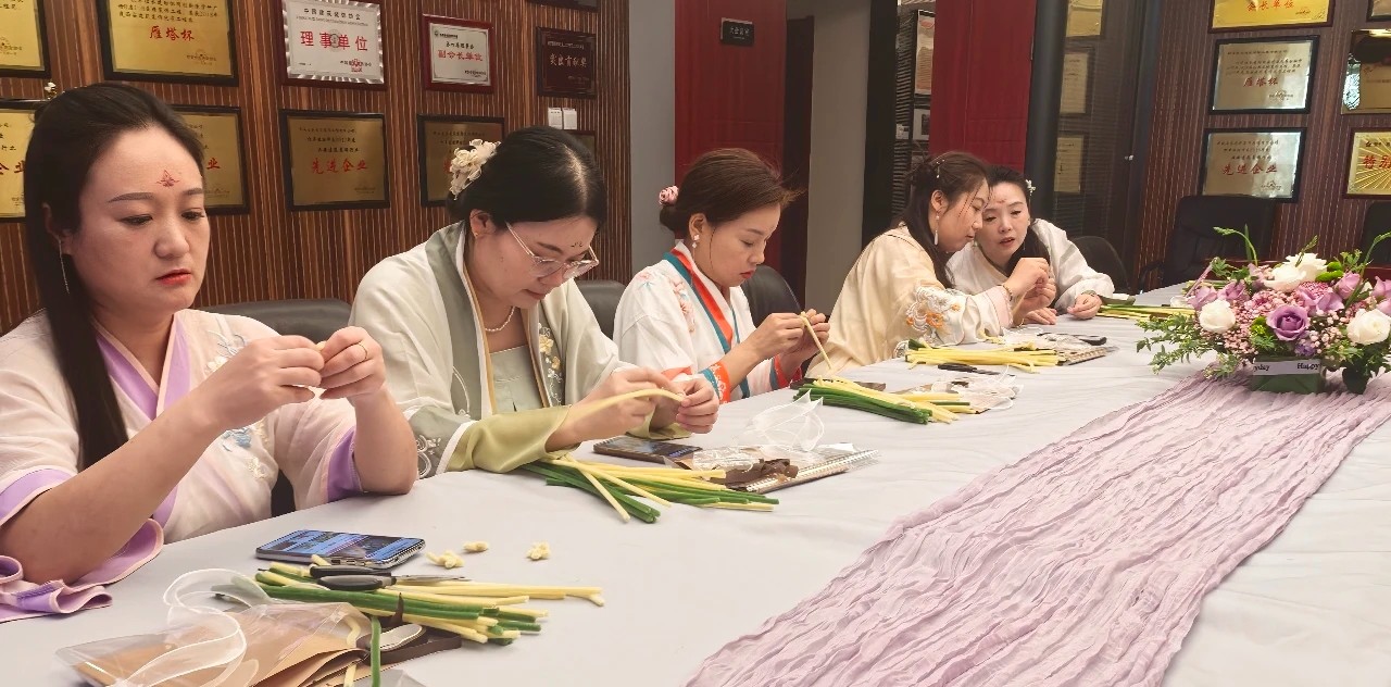 三八妇女节｜ 致敬“她”实力·绽放“她”风范-天游ty8